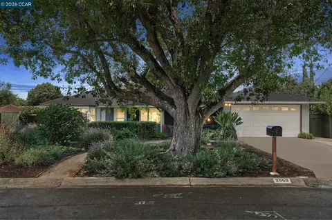 2060 Ahneita Dr, Pleasant Hill, CA 94523