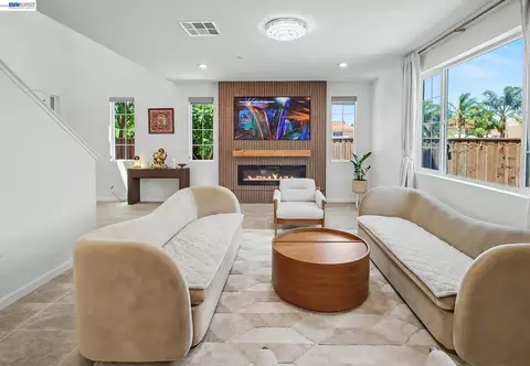 Living - 5408 Mazant Loop, Antioch, CA 94531 photo 1 of 1