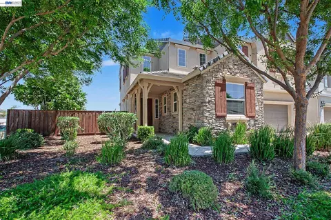 Exterior - 5408 Mazant Loop, Antioch, CA 94531 photo 2 of 6