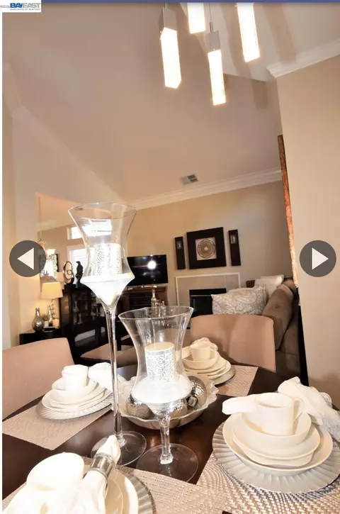 Dining - 1356 Gentry Ln, Tracy, CA 95377 photo 2 of 3