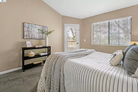 Bedroom - 7016 Stagecoach Rd #G, Dublin, CA 94568 photo 2 of 5