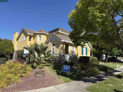 103 Secret Cv, Hercules, CA 94547