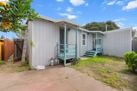 Exterior - 1715 Ohio St, Vallejo, CA 94590 photo 5 of 5