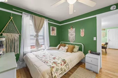 Bedroom - 1715 Ohio St, Vallejo, CA 94590 photo 3 of 5