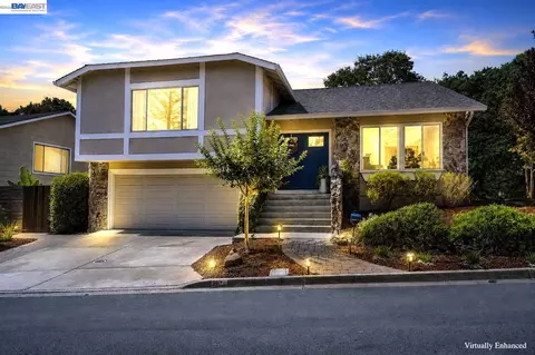 135 Saint Germain Ln, Pleasant Hill, CA 94523