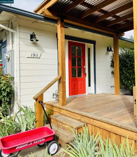 1911 Franklin Canyon Rd, Martinez, CA 94553