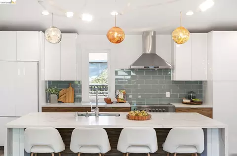Kitchen - 1470 Cornell Ave, Berkeley, CA 94702 photo 2 of 4