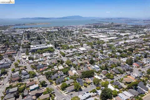 View/Area - 1470 Cornell Ave, Berkeley, CA 94702 photo 4 of 8