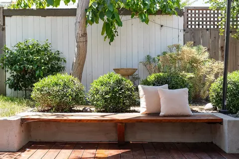 Exterior - 1470 Cornell Ave, Berkeley, CA 94702 photo 12 of 15