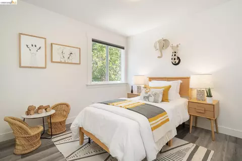Bedroom - 1470 Cornell Ave, Berkeley, CA 94702 photo 4 of 7