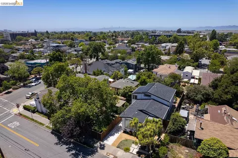 View/Area - 1470 Cornell Ave, Berkeley, CA 94702 photo 7 of 8