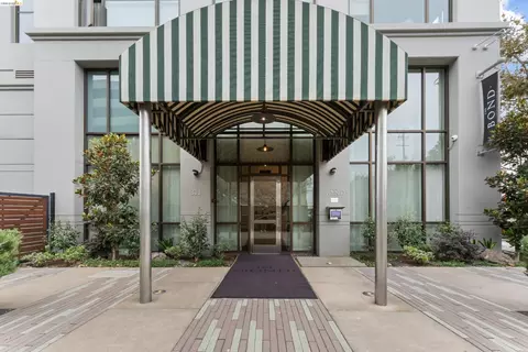 311 2nd St #516, Oakland, CA 94607