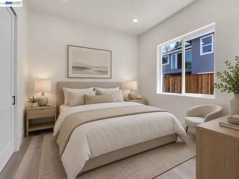 Bedroom - 5210 Shirehills Ln, Carmichael, CA 95608 photo 9 of 13
