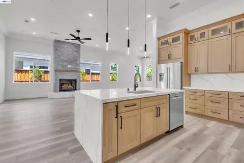 Other - 5210 Shirehills Ln, Carmichael, CA 95608 photo 5 of 10