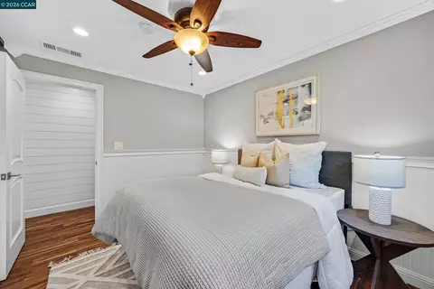 Bedroom - 335 Lakeside Ct, Martinez, CA 94553 photo 4 of 4