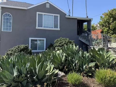3212 D, Hayward, CA 94541