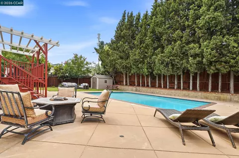 Exterior - 491 Ewing Dr, Pleasanton, CA 94566 photo 7 of 13