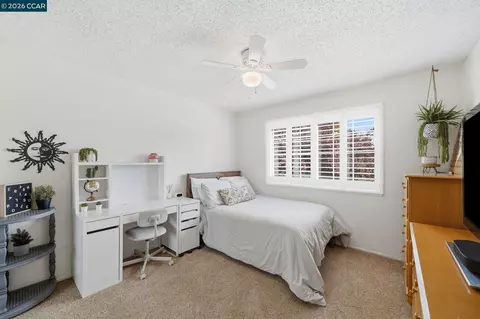 Bedroom - 491 Ewing Dr, Pleasanton, CA 94566 photo 5 of 7