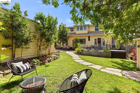 Exterior - 1021 Colusa Ave, Berkeley, CA 94707 photo 11 of 18