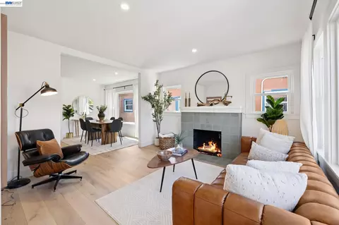 3039 Halcyon Ct, Berkeley, CA 94705 photo 8