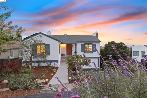 4421 Harbor View Ave, Oakland, CA 94619