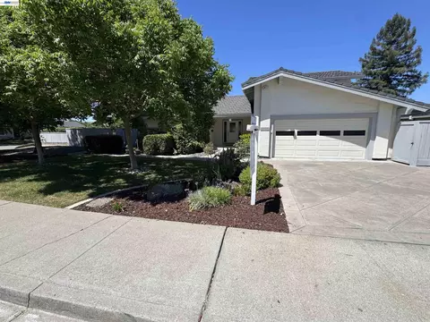 2163 Mercury Rd, Livermore, CA 94550