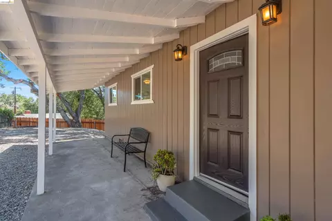 7001 Monte Verde Rd, El Sobrante, CA 94803
