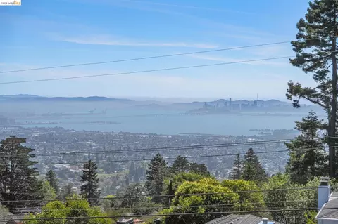 View/Area - 708 Grizzly Peak Blvd, Berkeley, CA 94708 photo 2 of 4