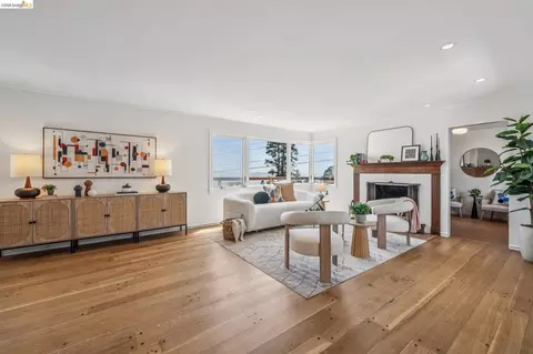 Living - 708 Grizzly Peak Blvd, Berkeley, CA 94708 photo 1 of 7