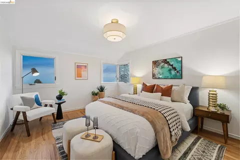 Bedroom - 708 Grizzly Peak Blvd, Berkeley, CA 94708 photo 8 of 9