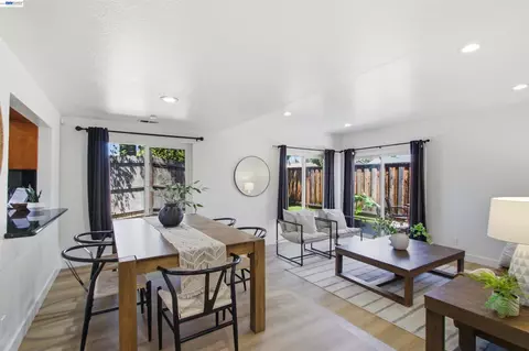 Dining - 6010 Peppertree Ct, Newark, CA 94560 photo 1 of 3