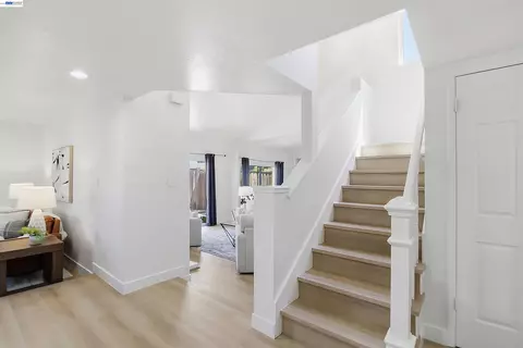 Entry Way - 6010 Peppertree Ct, Newark, CA 94560 photo 1 of 3
