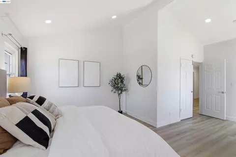Bedroom - 6010 Peppertree Ct, Newark, CA 94560 photo 2 of 5