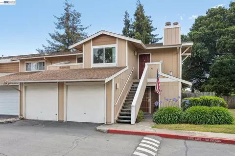 26 Raintree Ct #30, Hayward, CA 94544