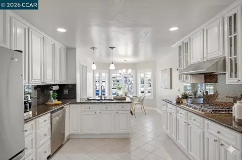 2415 Crestline Rd, Pleasanton, CA 94566