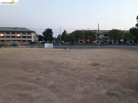 3517 A St, North Highlands, CA 95660