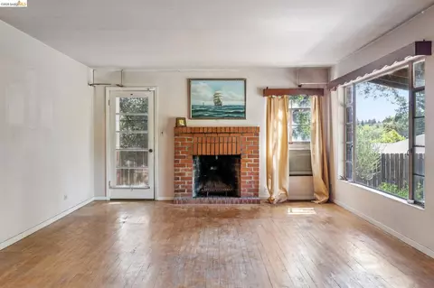 Living - 1830 3rd Ave, Walnut Creek, CA 94597 photo 1 of 6