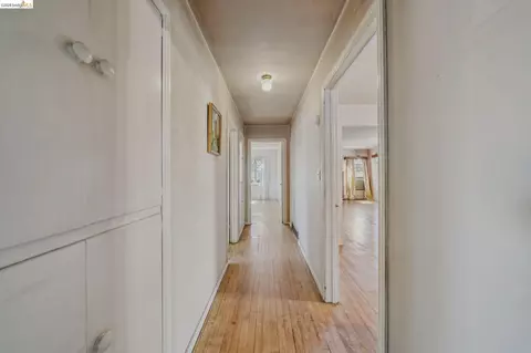 Entry Way - 1830 3rd Ave, Walnut Creek, CA 94597 photo 1 of 1