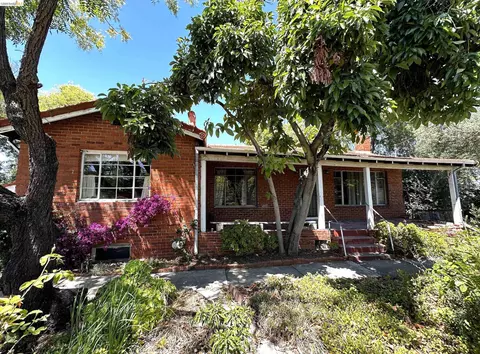 1830 3rd Ave, Walnut Creek, CA 94597