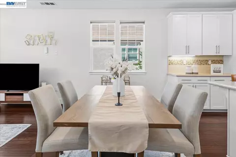 Dining - 2857 Alliston Loop, Dublin, CA 94568 photo 1 of 1