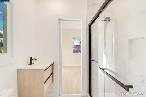 Bath - 125 Broadway St, Vallejo, CA 94590 photo 1 of 3