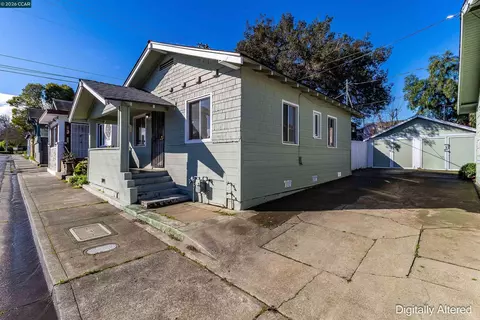 Exterior - 125 Broadway St, Vallejo, CA 94590 photo 2 of 9