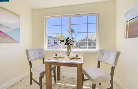 Dining - 1522 Harmon St, Berkeley, CA 94703 photo 4 of 4
