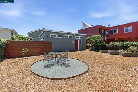 Exterior - 1522 Harmon St, Berkeley, CA 94703 photo 7 of 8