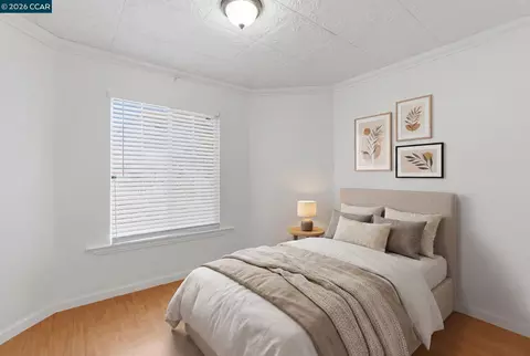 Bedroom - 1522 Harmon St, Berkeley, CA 94703 photo 5 of 9