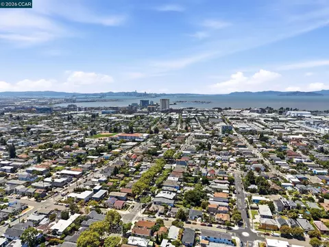 View/Area - 1522 Harmon St, Berkeley, CA 94703 photo 13 of 15
