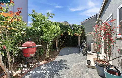 Exterior - 1522 Harmon St, Berkeley, CA 94703 photo 5 of 8