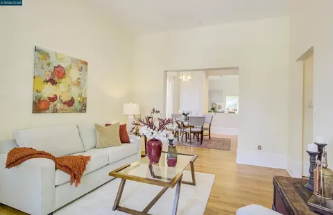 Living - 1522 Harmon St, Berkeley, CA 94703 photo 4 of 5