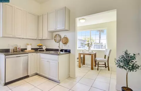 Kitchen - 1522 Harmon St, Berkeley, CA 94703 photo 4 of 10