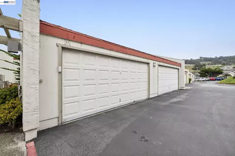 Exterior - 5003 Palmetto Ave #83, Pacifica, CA 94044 photo 3 of 3